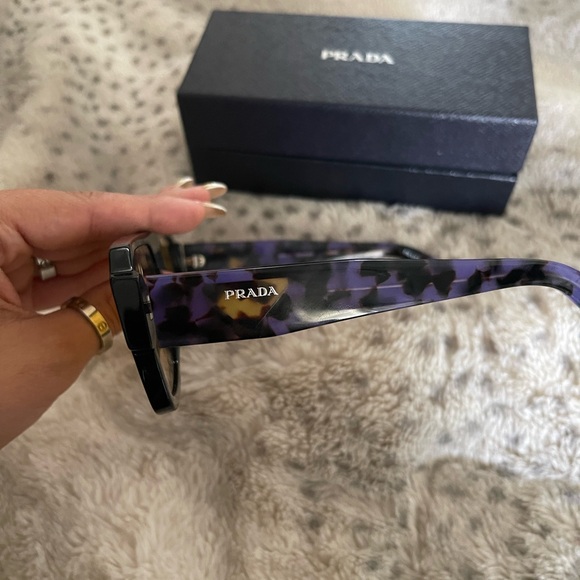 Prada PR 22YS Prada yellow tint sunglasses - Picture 3 of 5